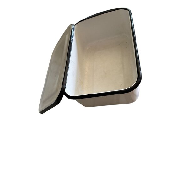 Vintage White Enamel Rectangular Storage Box With Lid - Picture 4 of 6